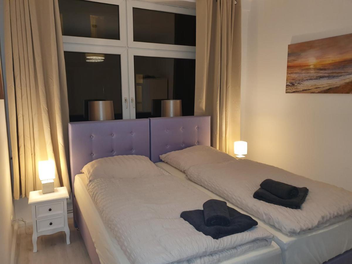 Husum Zentrum Bis 7 Personen. Extérieur photo